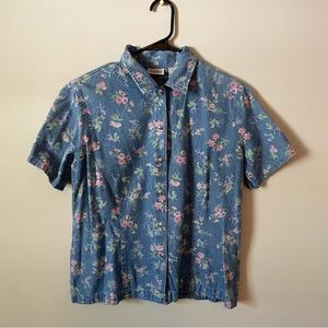 CLASSIC ELEMENTS Vintage Denim Floral Short Sleeved Button Down - Size Medium